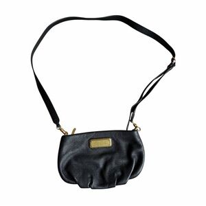 MARC BY MARC JACOBS ✘ Q Percy Black Pebbled Leather Crossbody Bag Gold Hardware